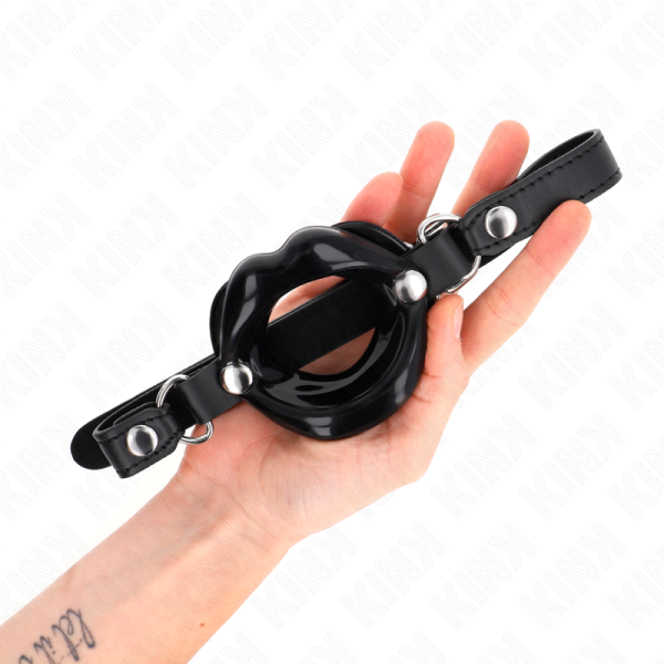KINK - LIP 8 CM GAG WITH BLACK LEATHERETTE STRAP 63 x 2 CM ADJUSTABLE 39-58 CM - Image 2