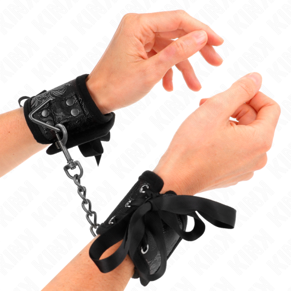 KINK - SCANDAL WRIST RESTRAINTS BLACK LACE DETAILS 24.5 CM X 6.5 CM - Image 4