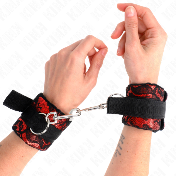 KINK - SCANDAL WRIST RESTRAINTS RED-BLACK - Image 4